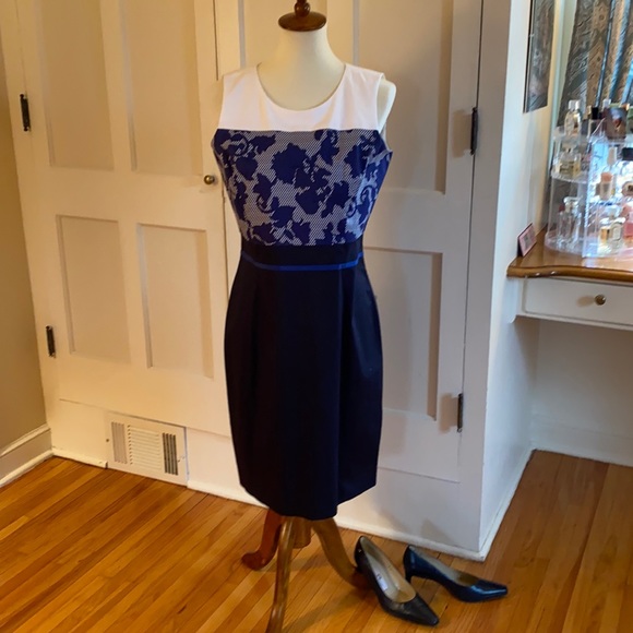 AJ Armani Jeans beautiful cotton sleeveless dress - Picture 1 of 6